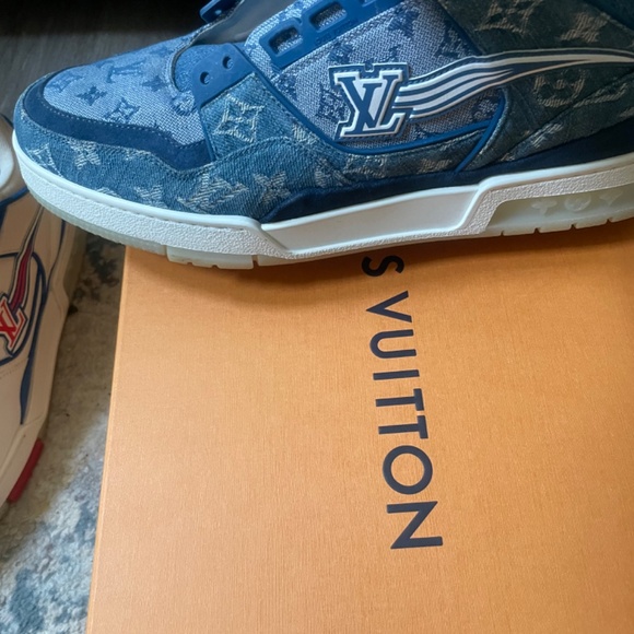 Louis Vuitton Monogram Denim Mens Trainer - Picture 3 of 5